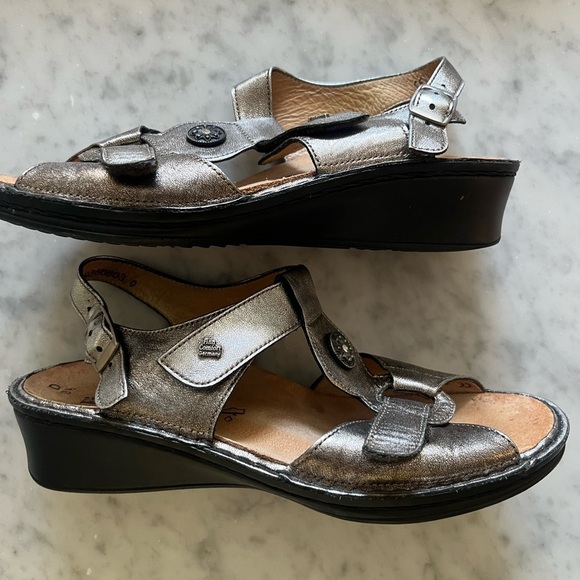 Finn Comfort Adana Metallic Leather Adjustable Sandals Women’s Size 5.5 - Picture 9 of 11
